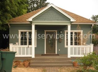 332 NE 57th St, Seattle, WA 98105