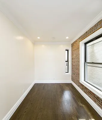 Rented by REAL New York | media 98