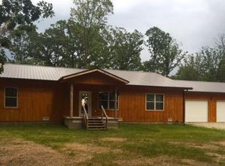 19900 Providence Dr, Lebanon, MO 65536