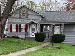 1909 2nd St, Peru, IL 61354