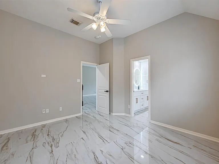 11954 Galentine Point — Photo 23
