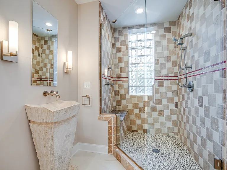 2301 N Marion St #1 — Photo 10