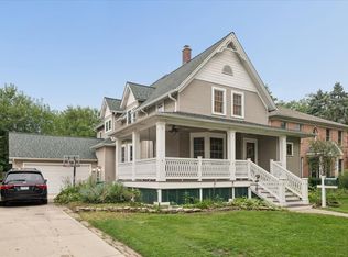 815 N Marion St, Oak Park, IL 60302