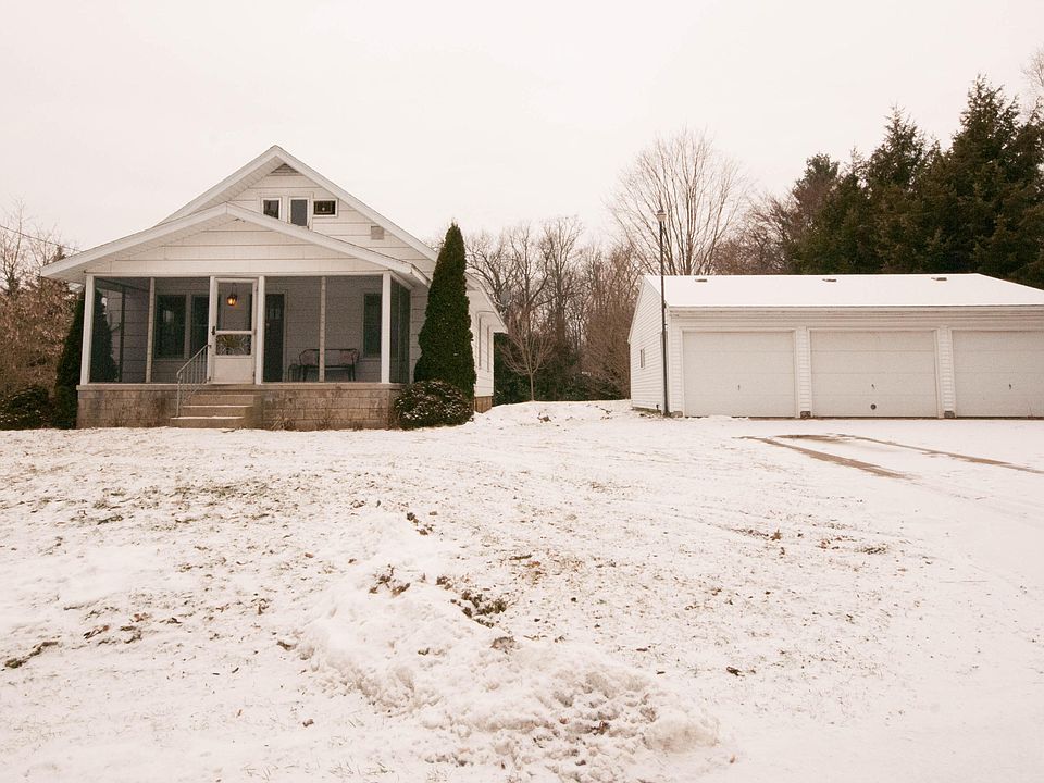 1st image of 4045 Luxford Ave NW