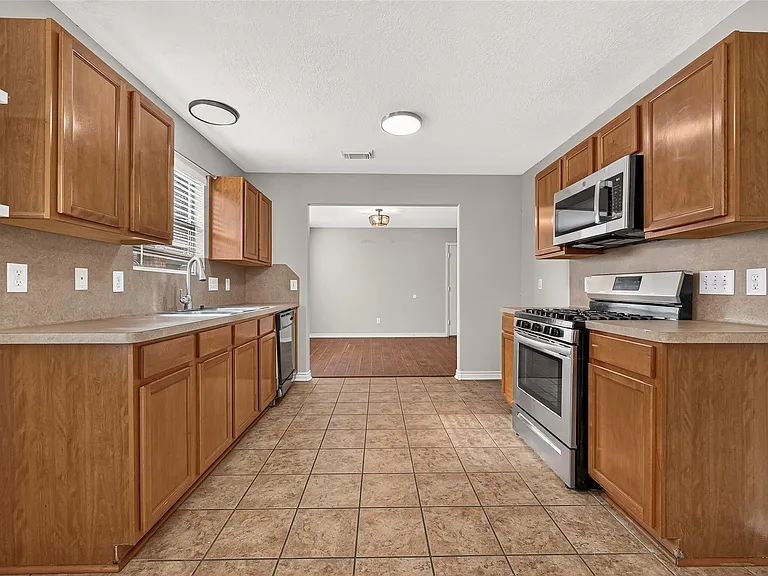 19210 Moss Meadow Ln — Photo 18