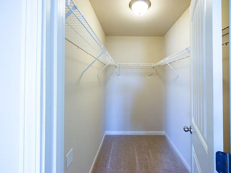 4125 Cordova Ln — Photo 44