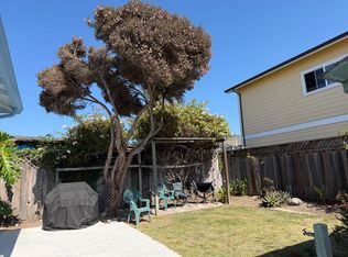 22525 E Cliff Dr, Santa Cruz, CA 95062