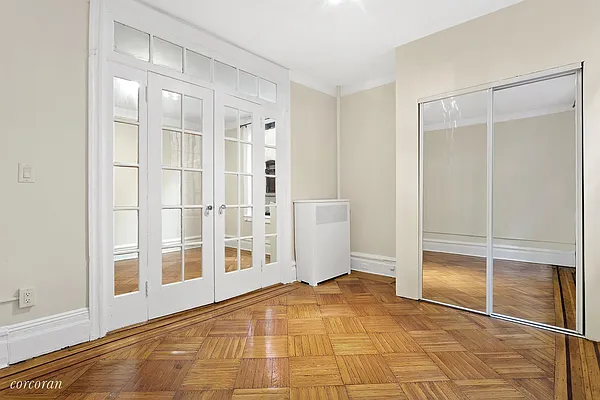 Rented by Corcoran | media 23