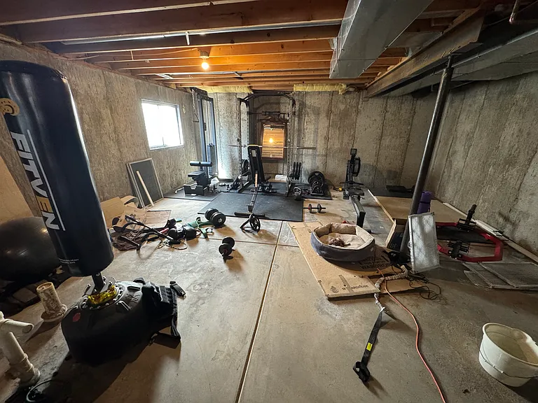1361 Grass Valley Dr — Photo 15