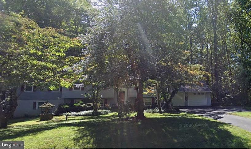 1st image of 4111 Pinewood Ter