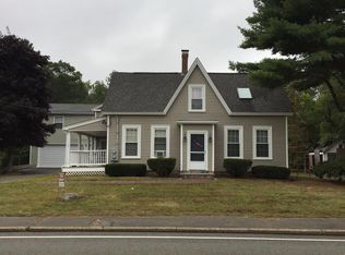 206 Hingham St #2F, Rockland, MA 02370