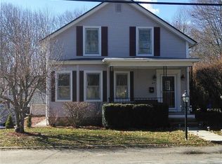 67 E Greenwich Ave, West Warwick, RI 02893