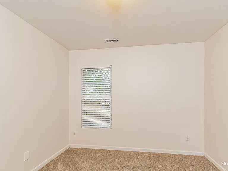 2855 Filbert St — Photo 12