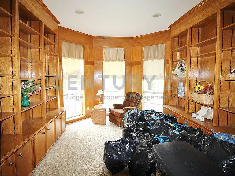 8150 Bob White Rd — Photo 5