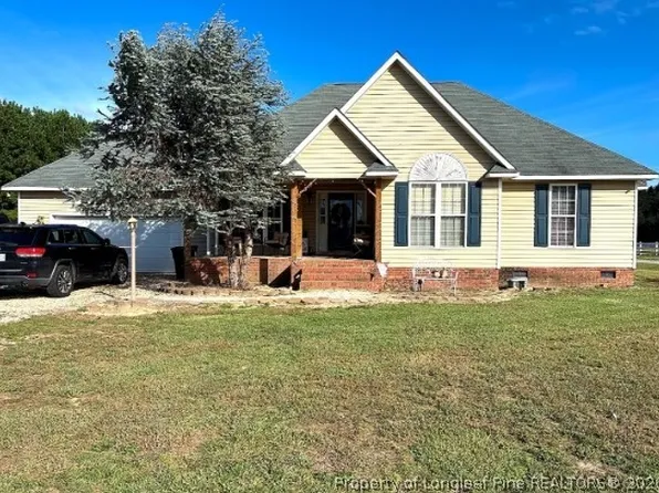 1665 Odom Rd, Clinton, NC 28328