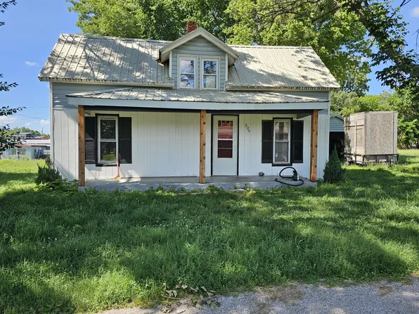 309 E Carnes Street, Wheaton, MO 64874