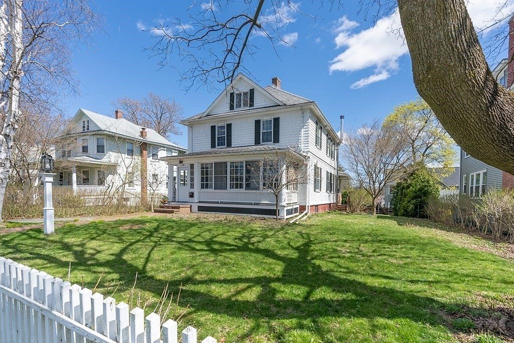 100 College St, South Hadley, MA 01075 Zillow