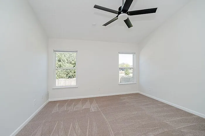 5896 Hollow Oak Trl — Photo 14