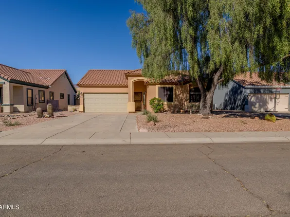 8820 E RAINIER Drive, Gold Canyon, AZ 85118