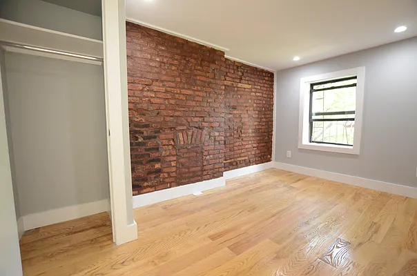 Rented by Miron Realty Group | media 12