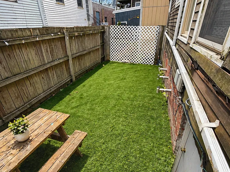 496 E 7th St #1 — Photo 13