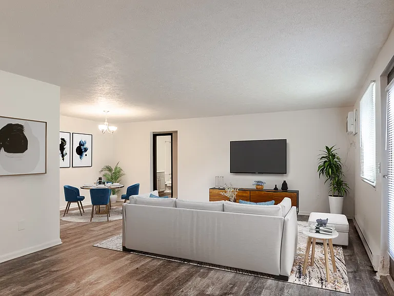 Westpointe Apartment Homes — Photo 4