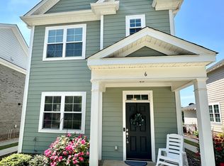 6 Maydell Ave, Greenville, SC 29607