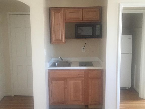 2nd image of 12031 Edgewater Dr APT 400