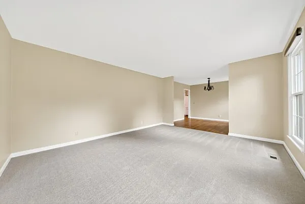 121 Caldwell Dr — Photo 12