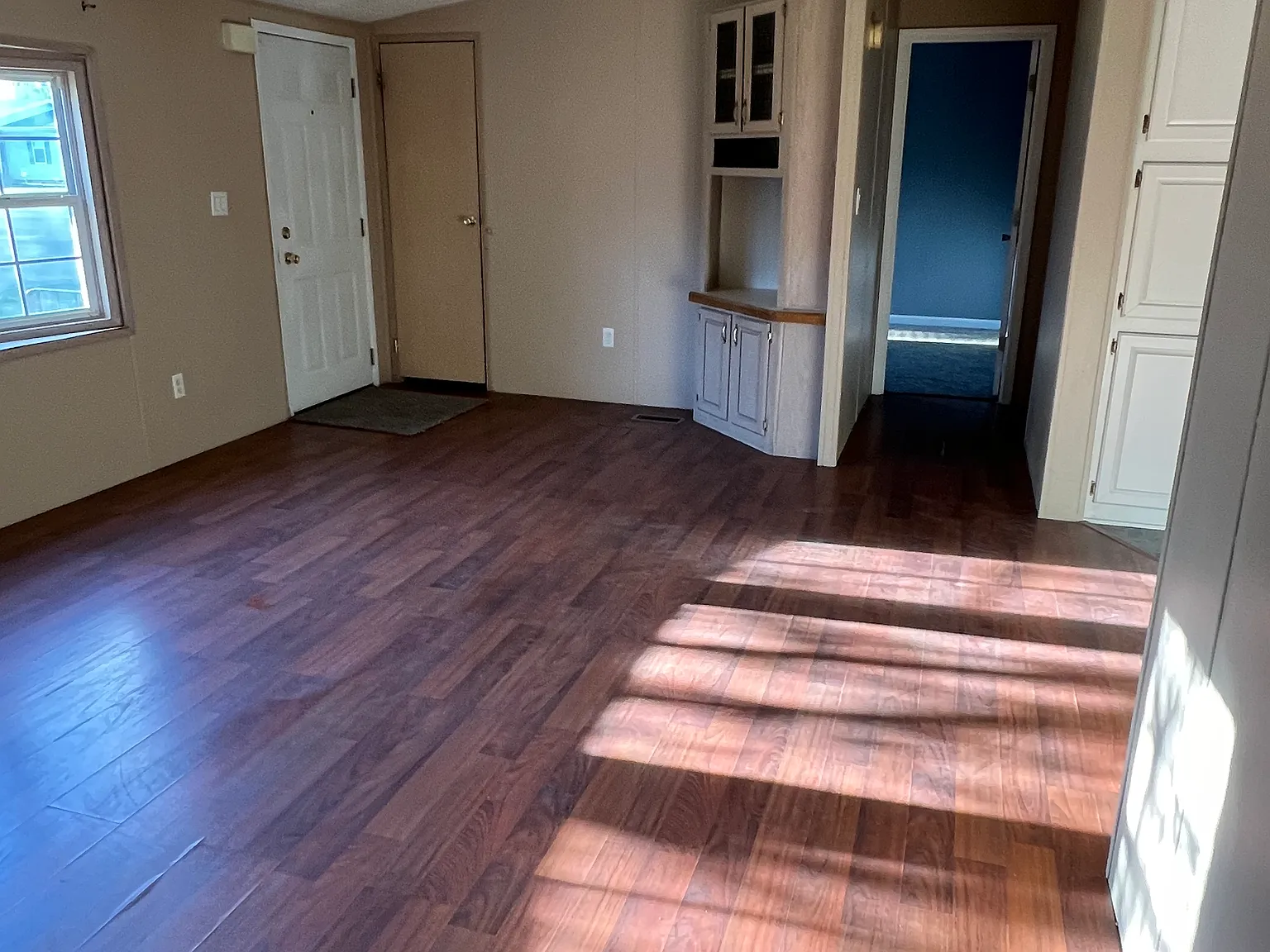 3 bed, 1188 sqft, $1,380 — Photo 3