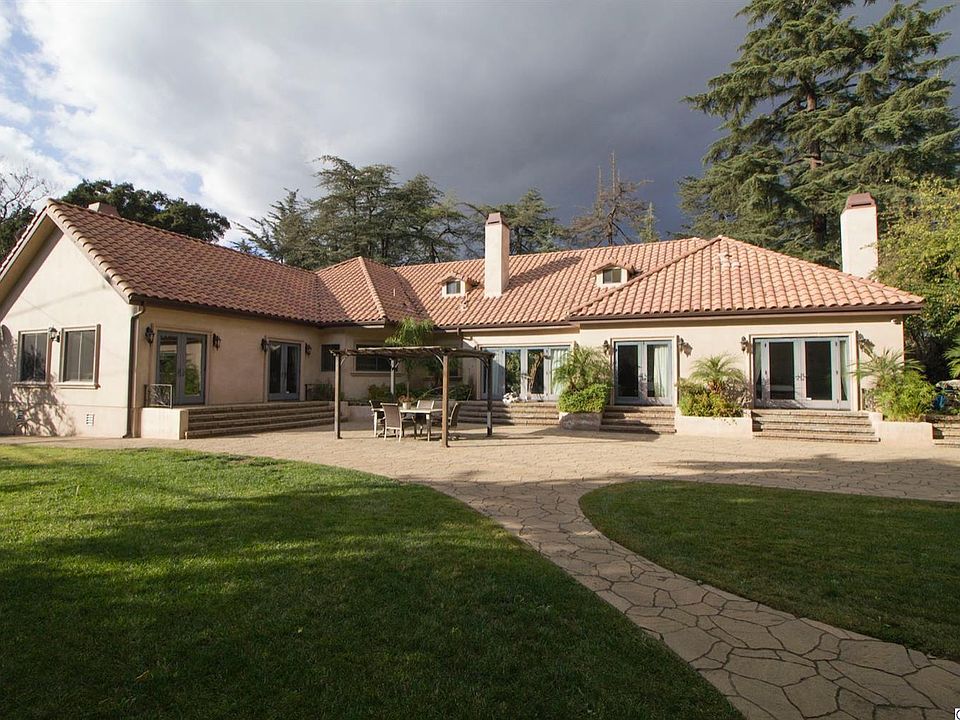 1st image of 2014 Tondolea Ln