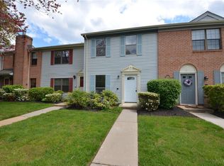 117 Pear Tree Ln, Franklin Park, NJ 08823