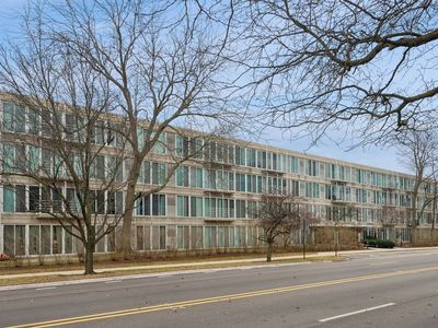 2555 Gross Point Rd APT 101, Evanston, IL, 60201