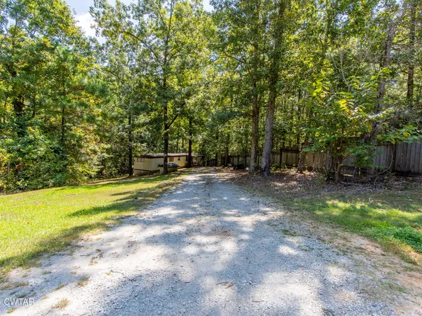 1375 McCaney Mill Rd, Huron, TN 38345