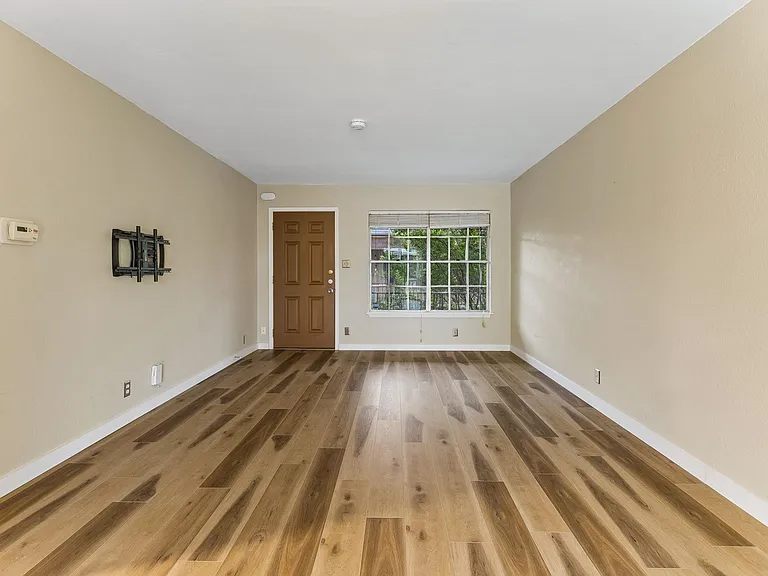 7801 Shoal Creek Blvd #224 — Photo 16