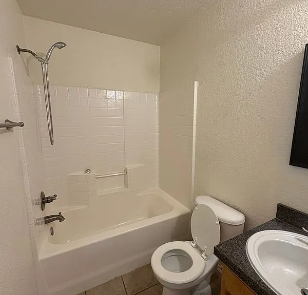 8128 Doreen Ave — Photo 14