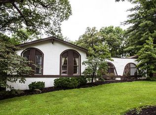 607 Lalor Dr, Ballwin, MO