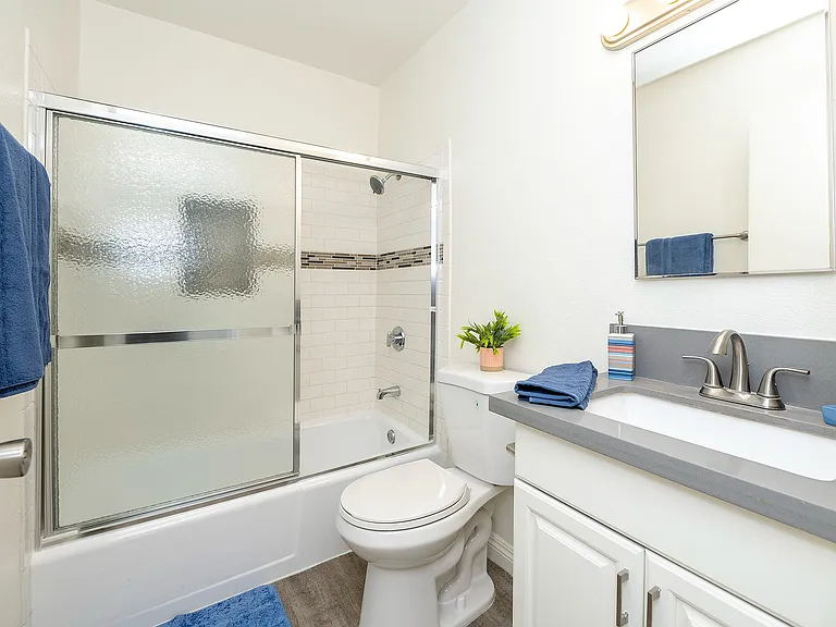 Chestnut bathroom