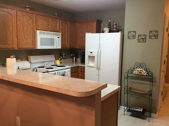 5th image of 428 Red Coat Ln