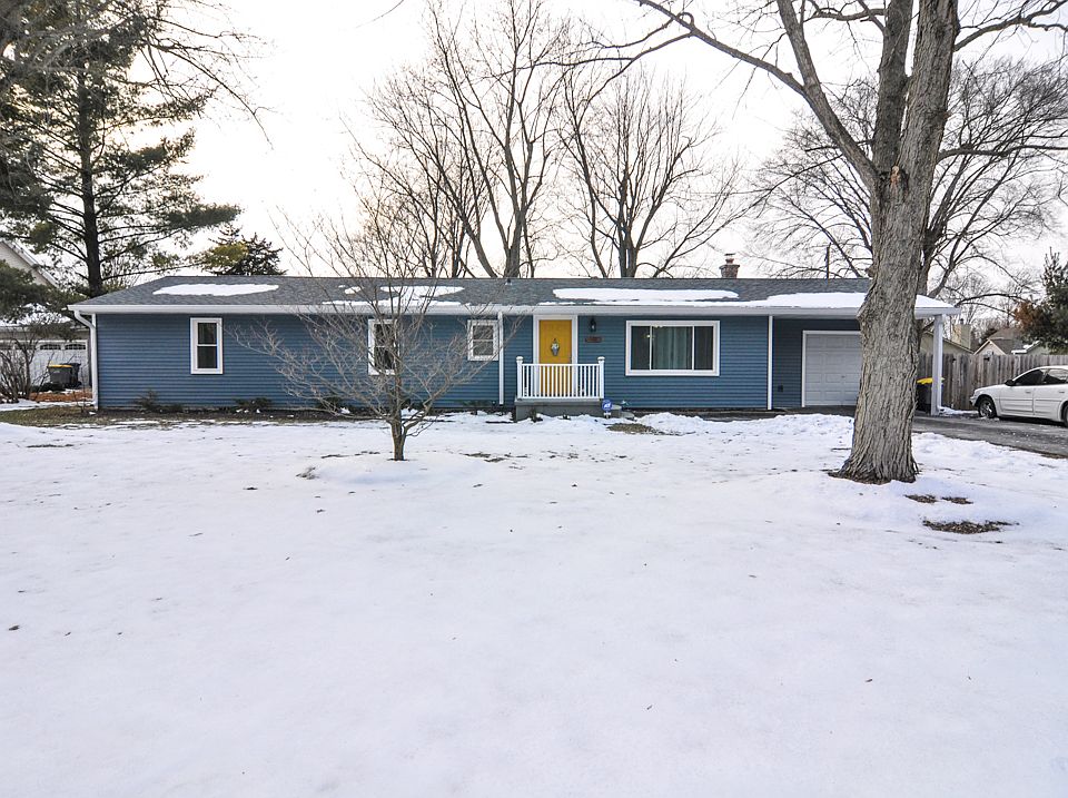 FRONT HOUSE VIEW