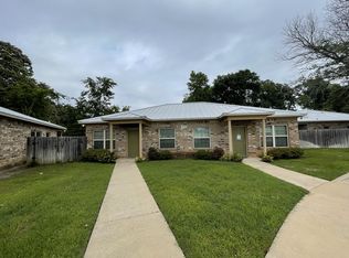 507 E Bryson Ave #A, Athens, TX 75751