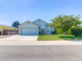 1612 S 67th Ave, Yakima, WA