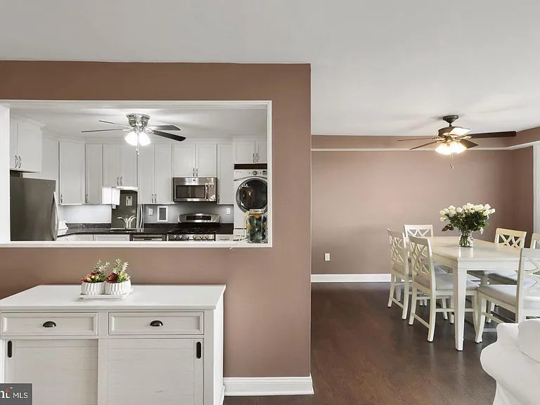 3701 S George Mason Dr #2414N — Photo 11