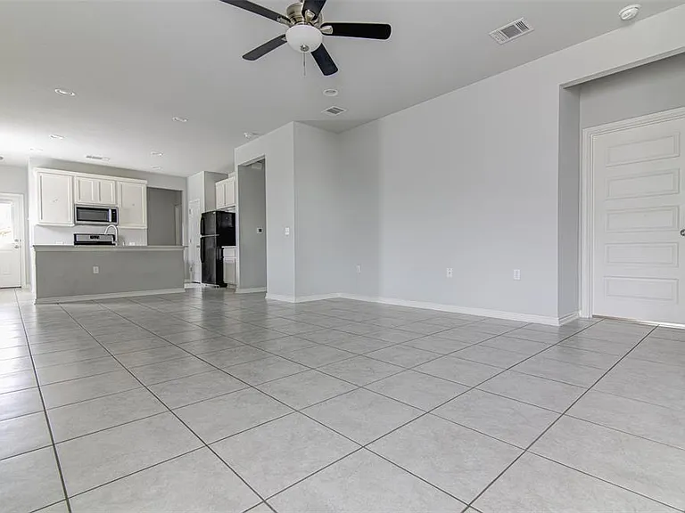 1311 Hazelton Cv — Photo 8
