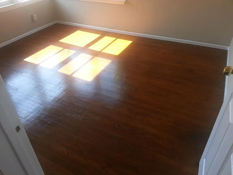 950 W Almond Ave — Photo 14