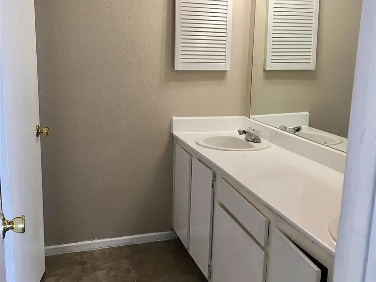 6200 W Tidwell Rd #602 — Photo 8