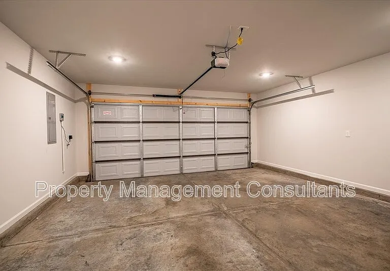 27982 Chalmers Cir — Photo 14