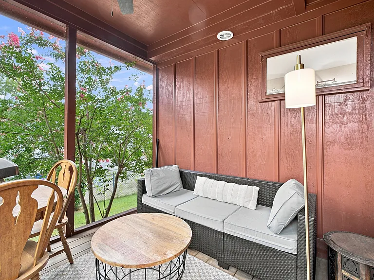 40 Blythewood Dr — Photo 4