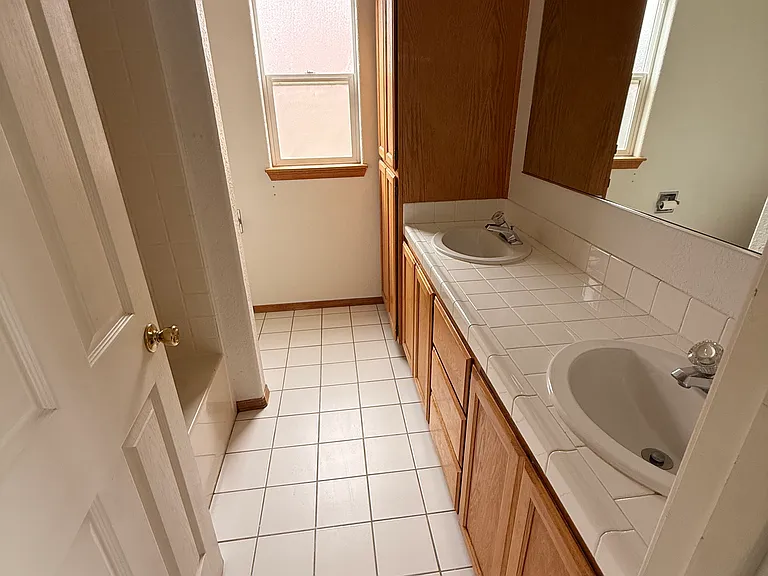 3532 Bridle Creek Ave — Photo 10