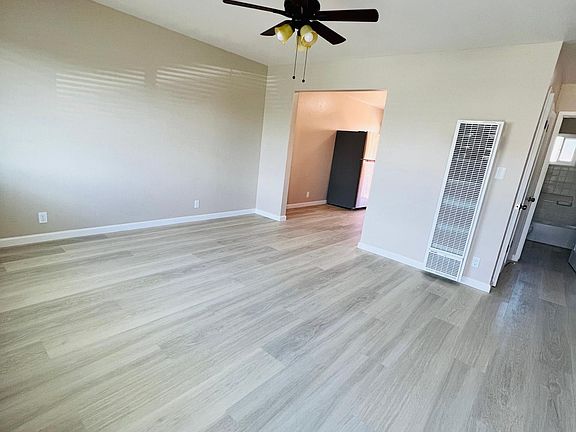 3rd image of 352 E Travis Blvd #B